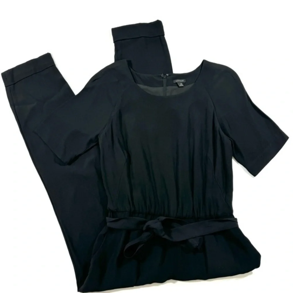 Ann Taylor Tapered Leg Jumpsuit Black Tie Waist Round Neck